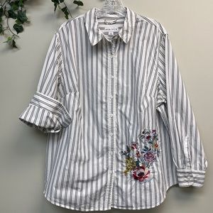 Ava & Viv Womens Plus Size 2X Striped Floral Embroidered Button Up Shirt